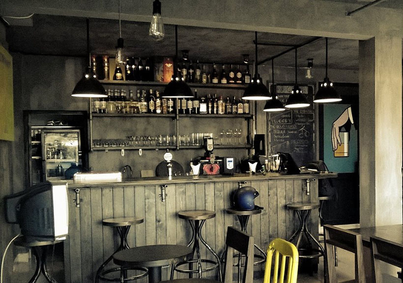 woody-bar-cafe